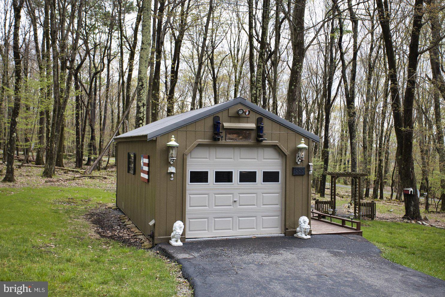 ALPINE LAKE RESORT - Residential