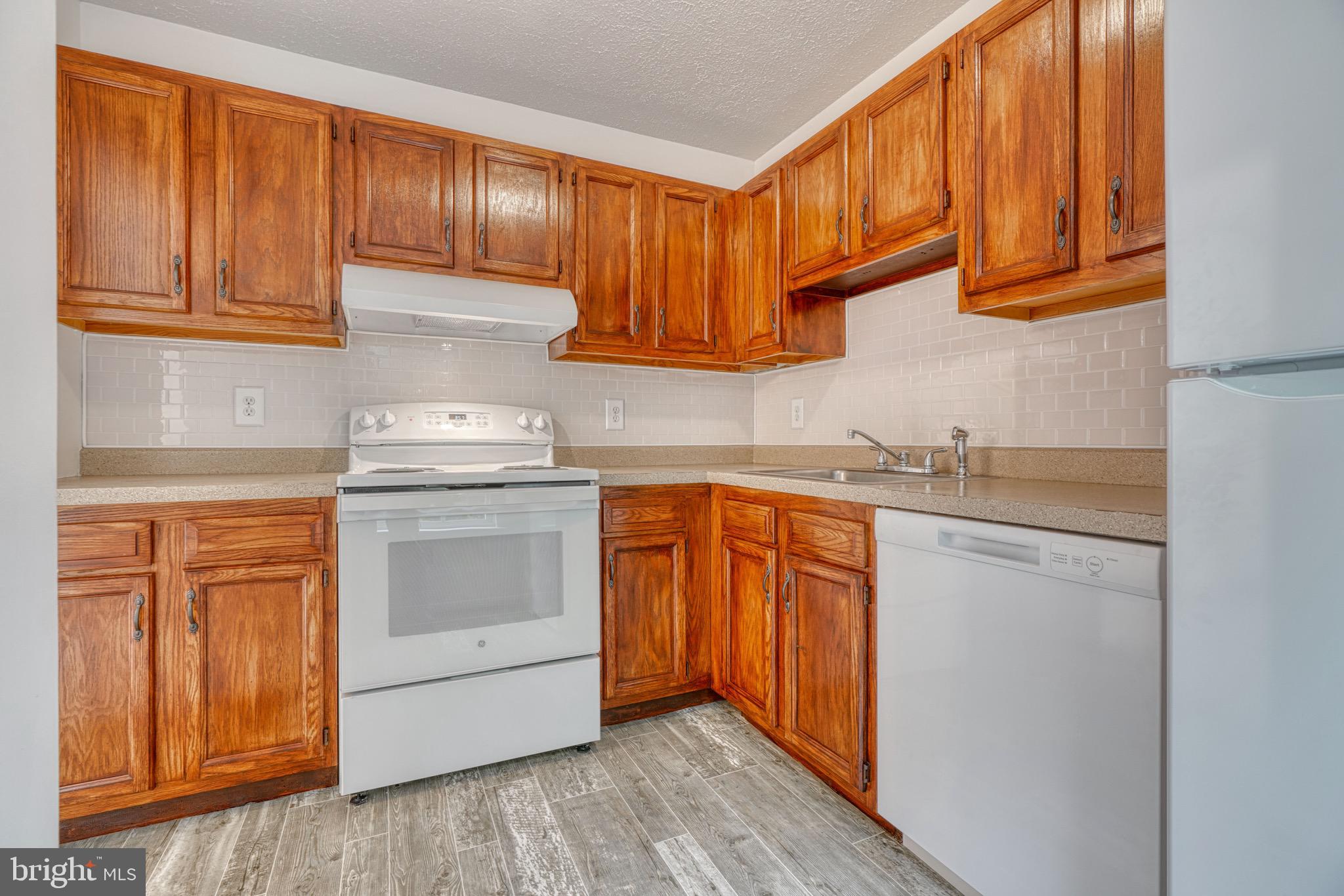 TIMBERBROOK - Residential