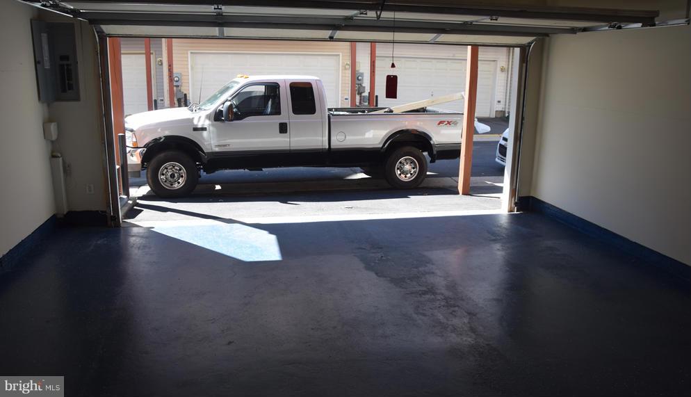 POTOMAC LAKES - Residential