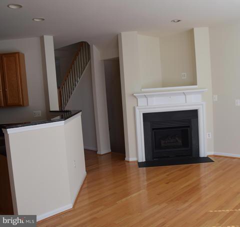 POTOMAC LAKES - Residential