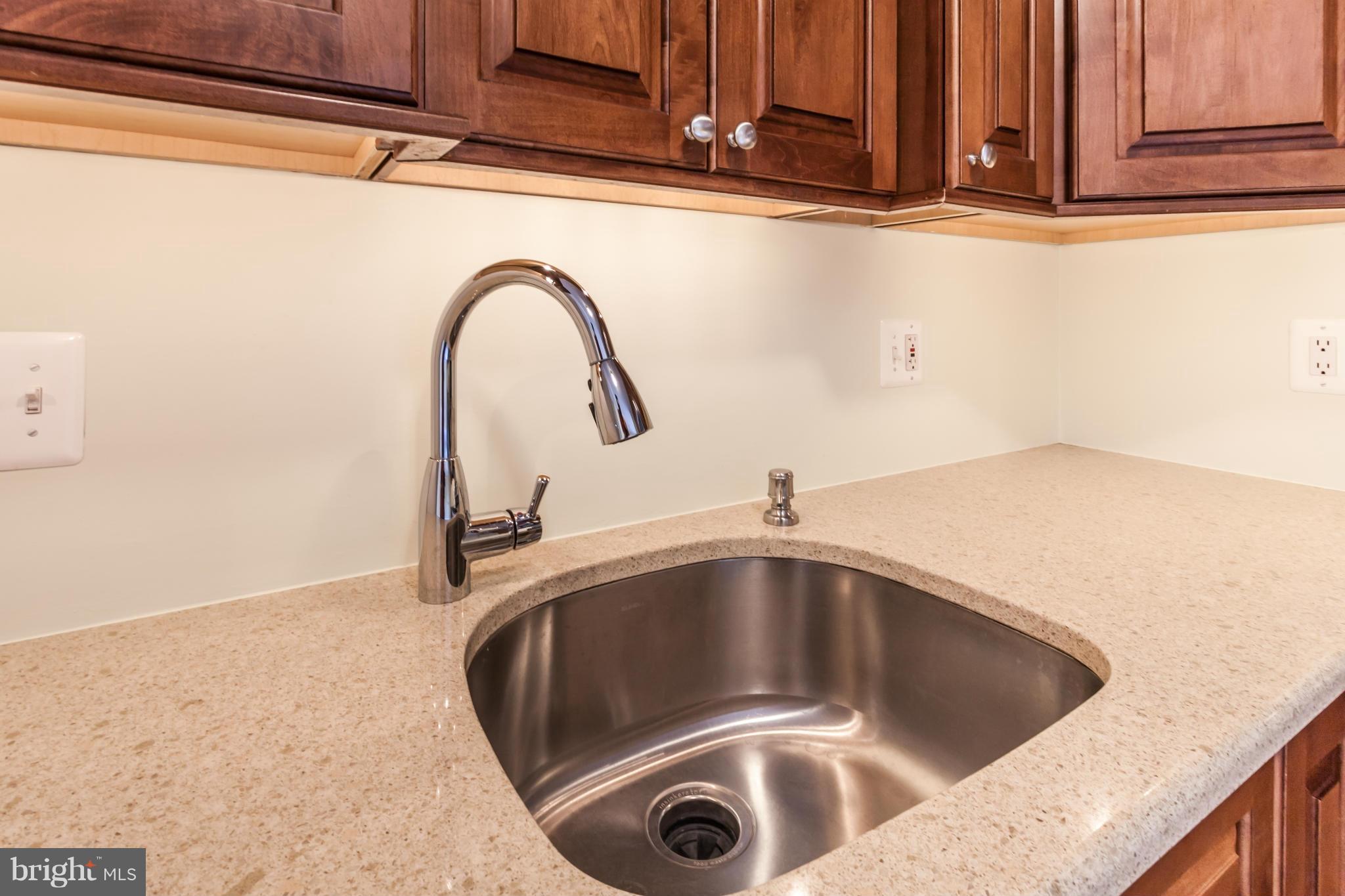 CAVALIER PARK - Residential Lease