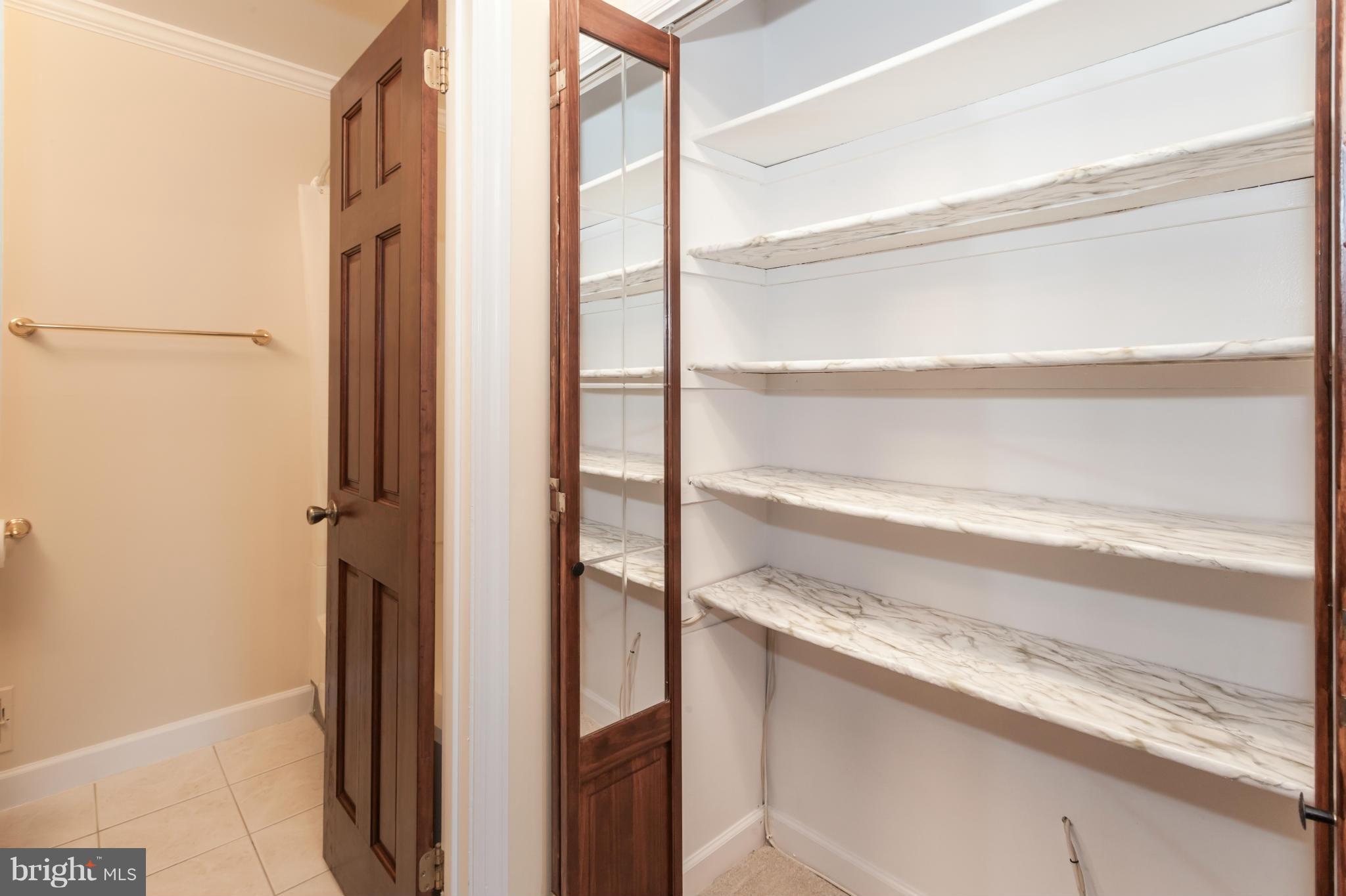 CAVALIER PARK - Residential Lease