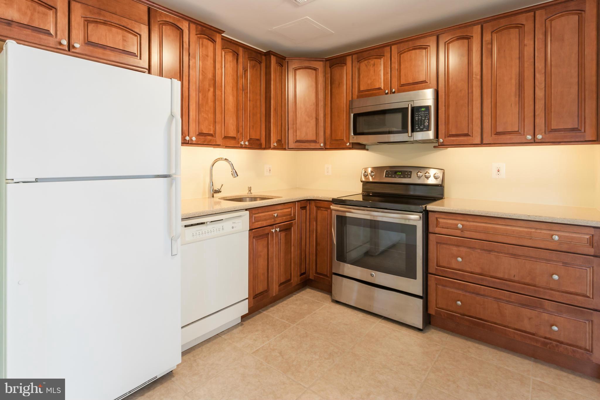 CAVALIER PARK - Residential Lease