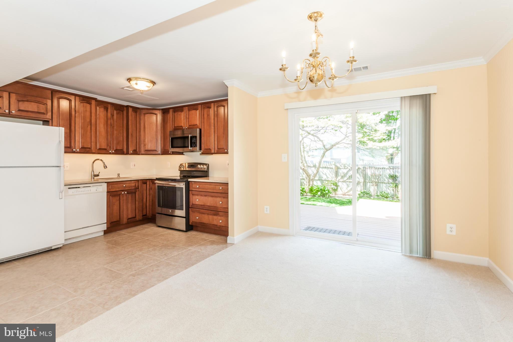 CAVALIER PARK - Residential Lease