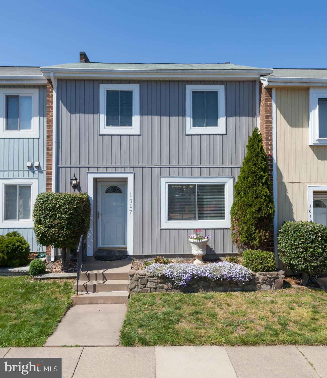 CAVALIER PARK - Residential Lease