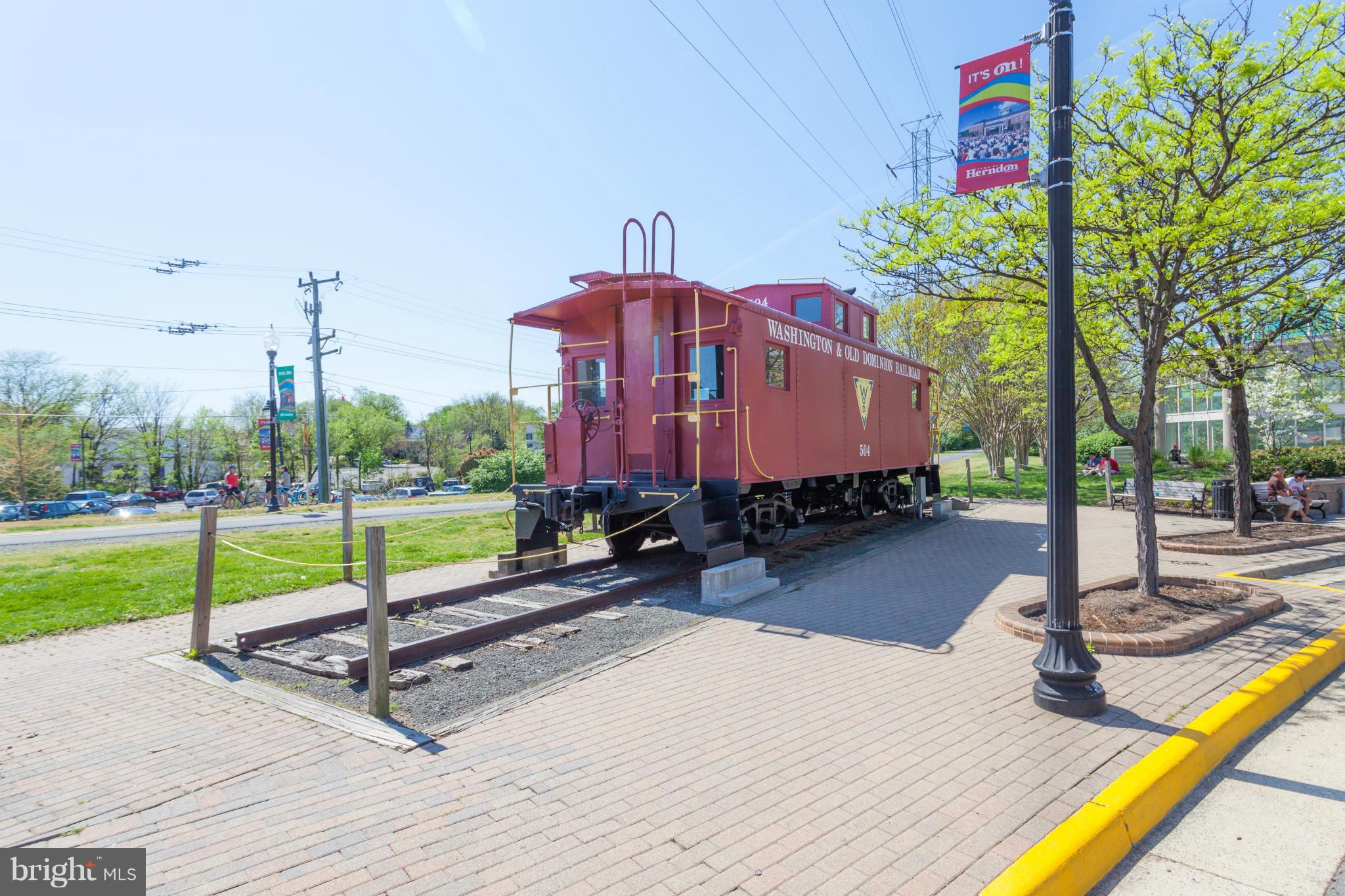 CAVALIER PARK - Residential Lease