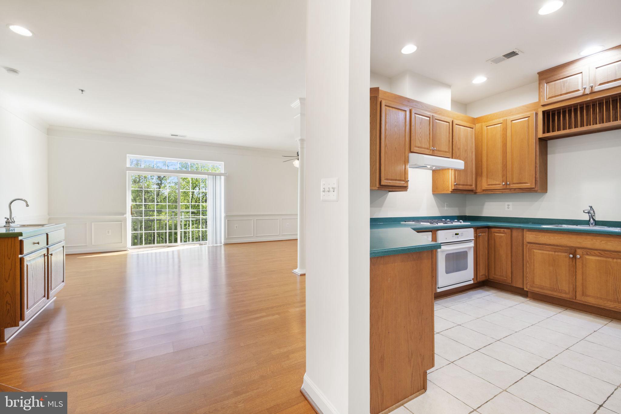 RIVER CLUB 1 AT BELMONT - Residential