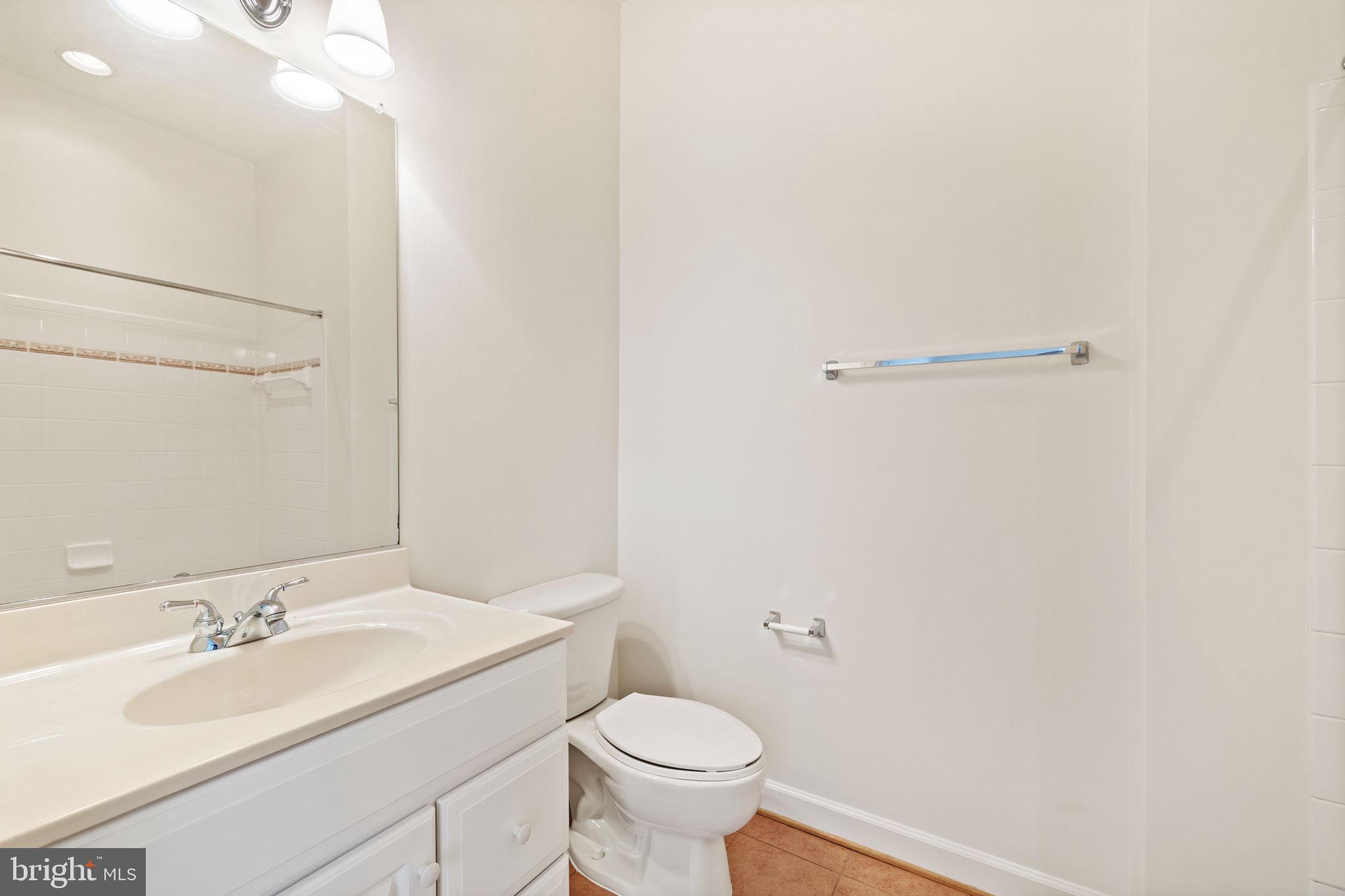 RIVER CLUB 1 AT BELMONT - Residential