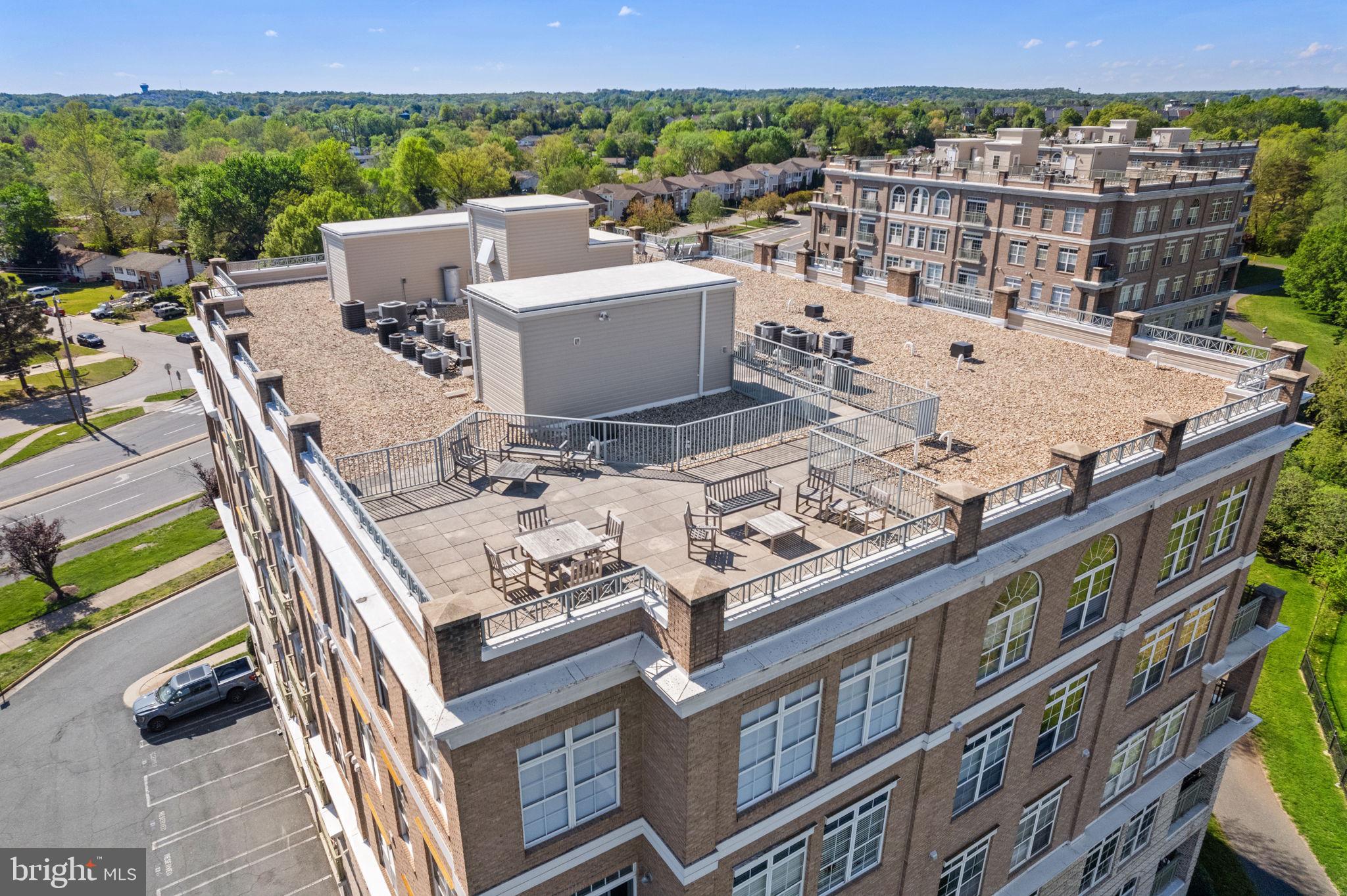 RIVER CLUB 1 AT BELMONT - Residential