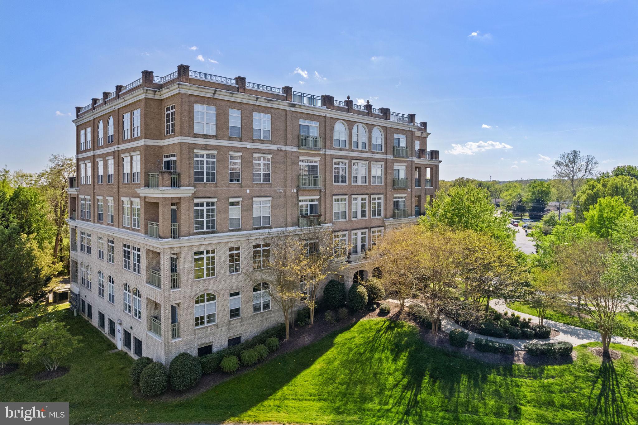 RIVER CLUB 1 AT BELMONT - Residential