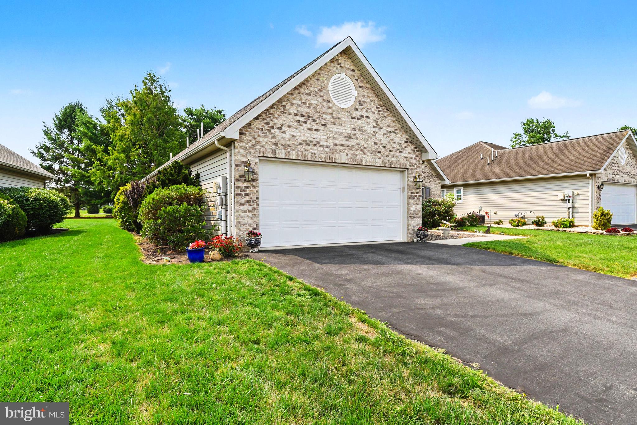 85 NORTHVIEW DRIVE