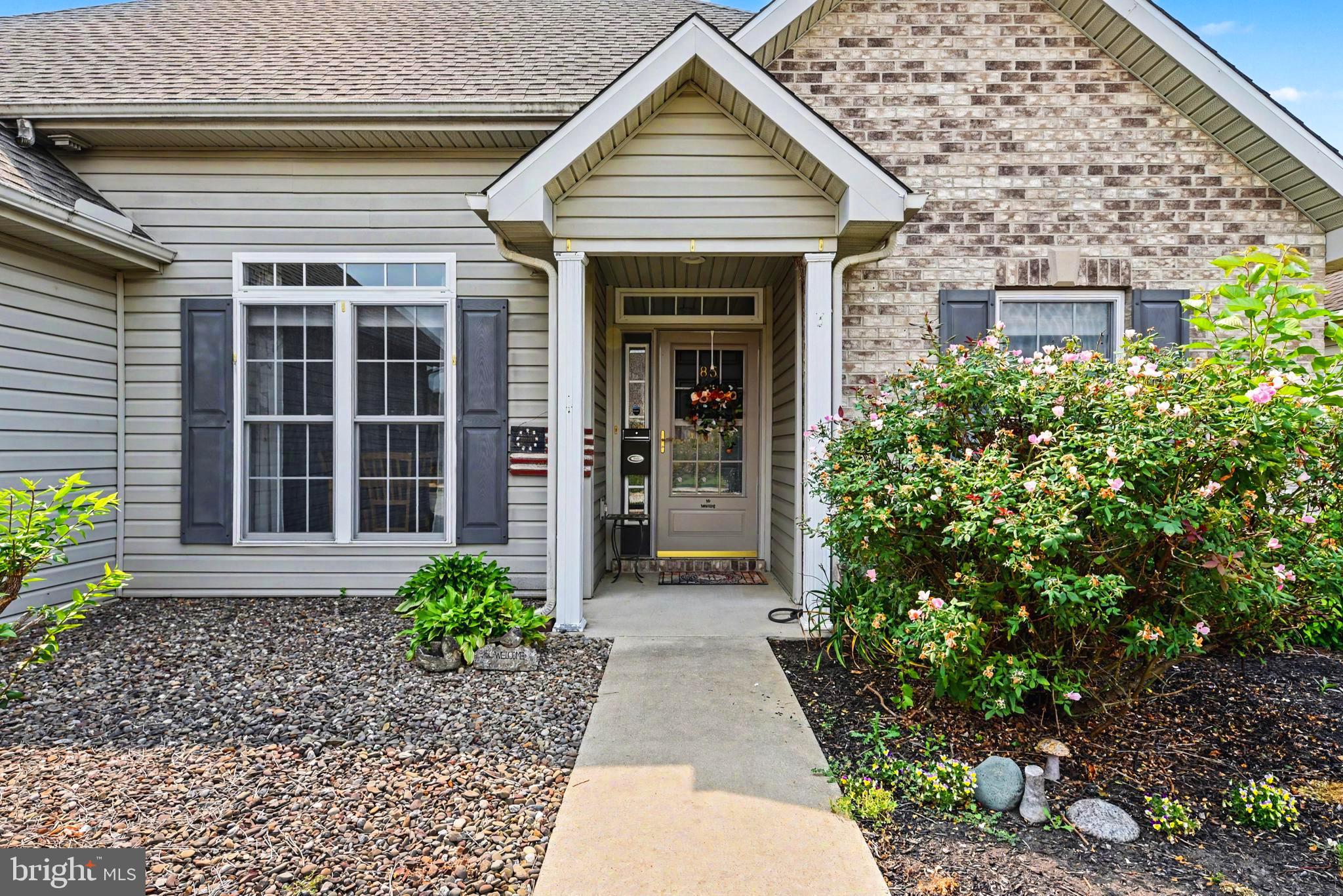 85 NORTHVIEW DRIVE