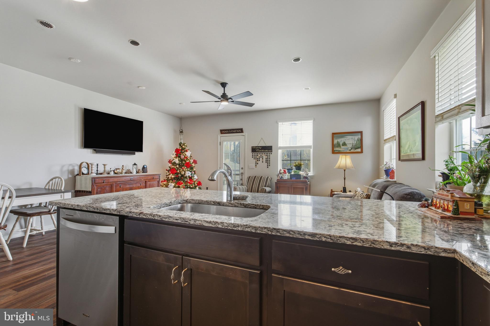 LURAY LANDING - Residential