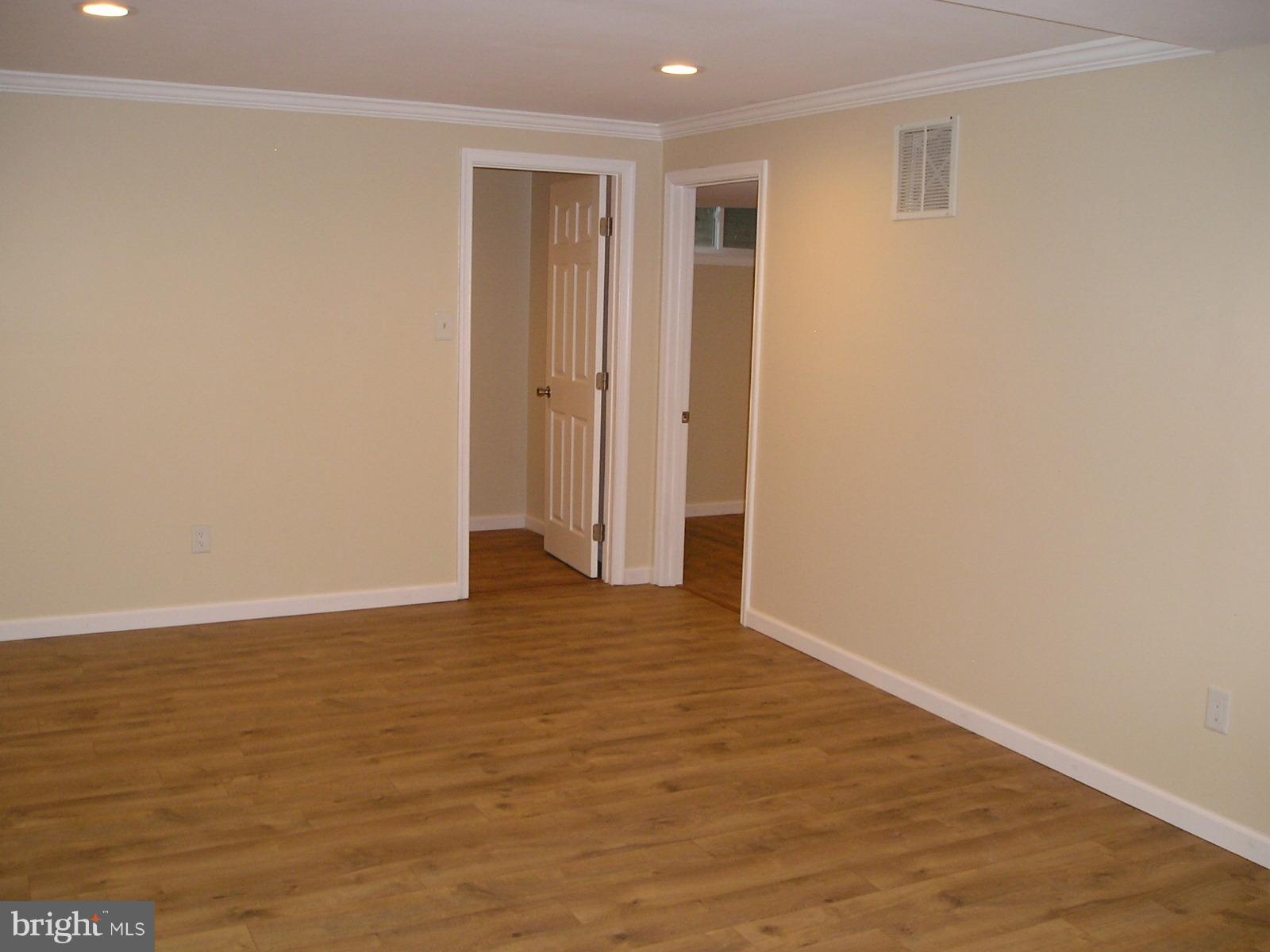 MONTEREY ESTATES - Residential Lease