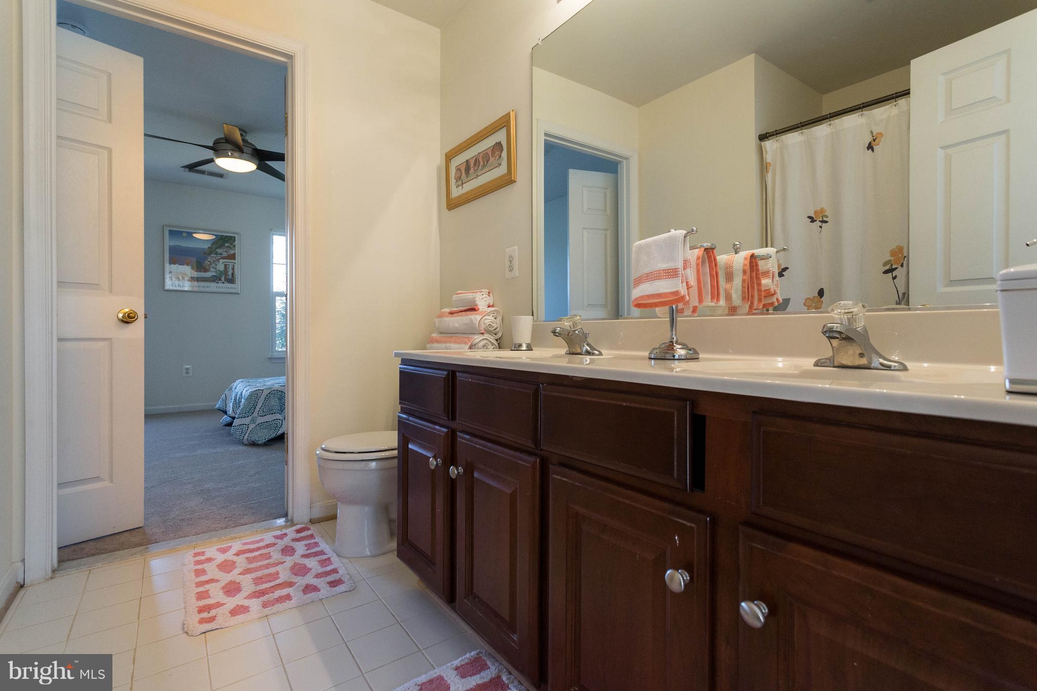 SARATOGA HUNT - Residential