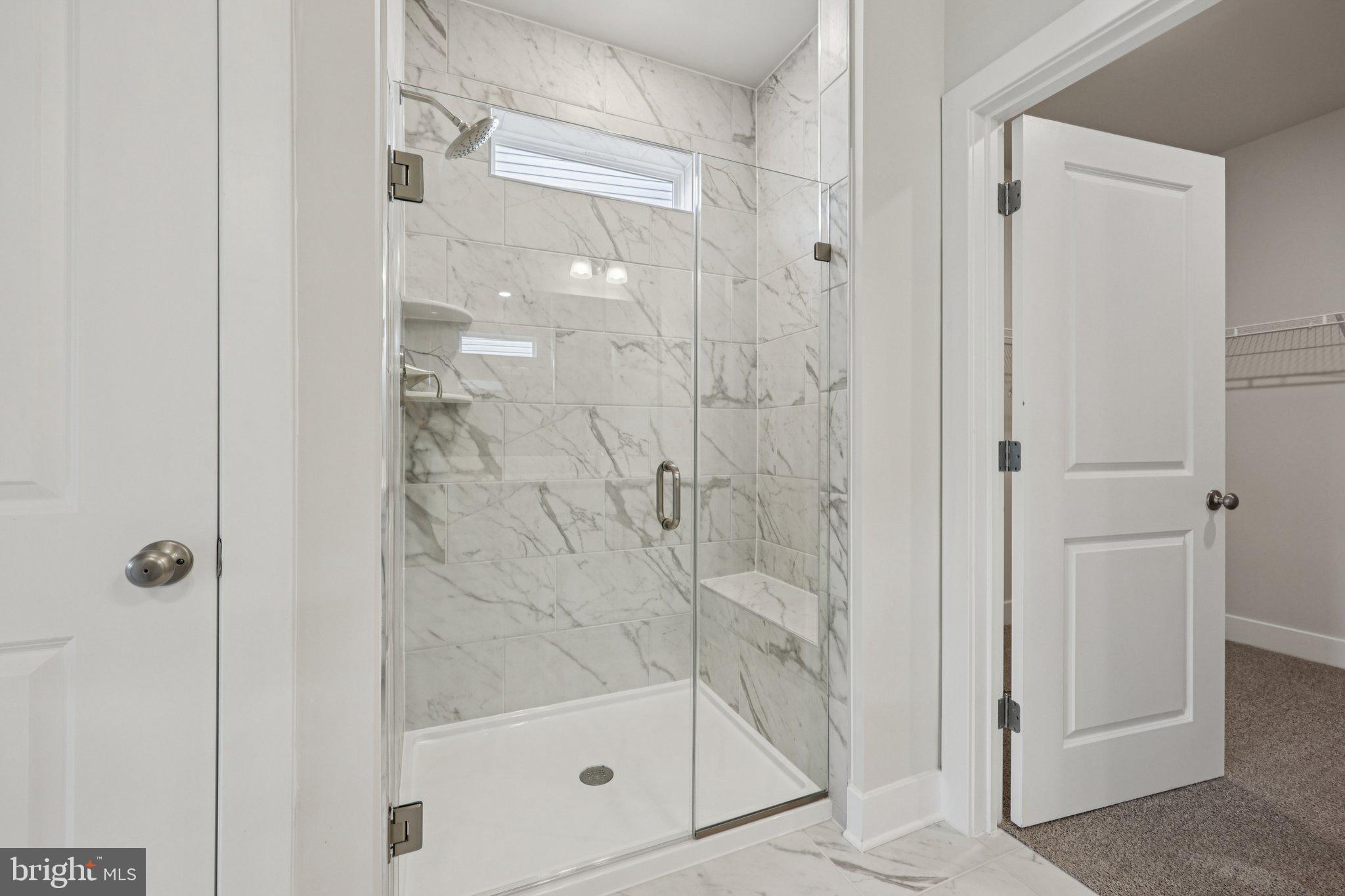 WILLOW RUN - Residential