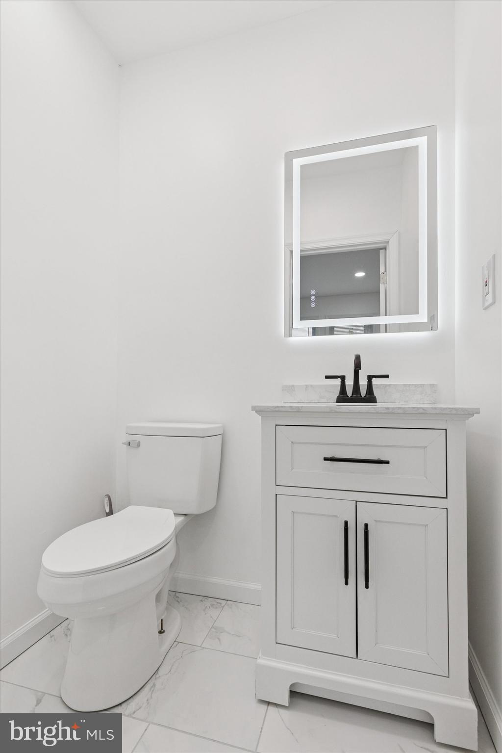 WEST OAK LANE - Residential