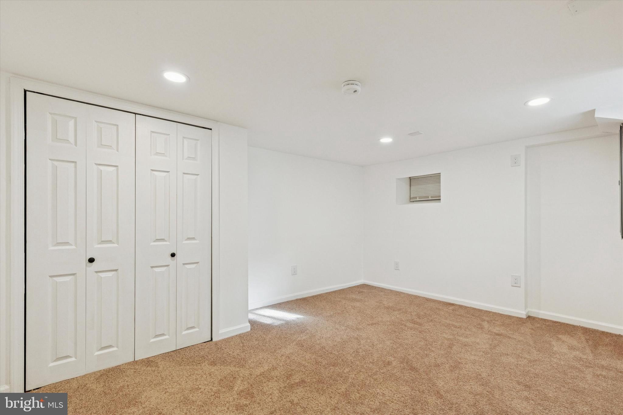 WEST OAK LANE - Residential