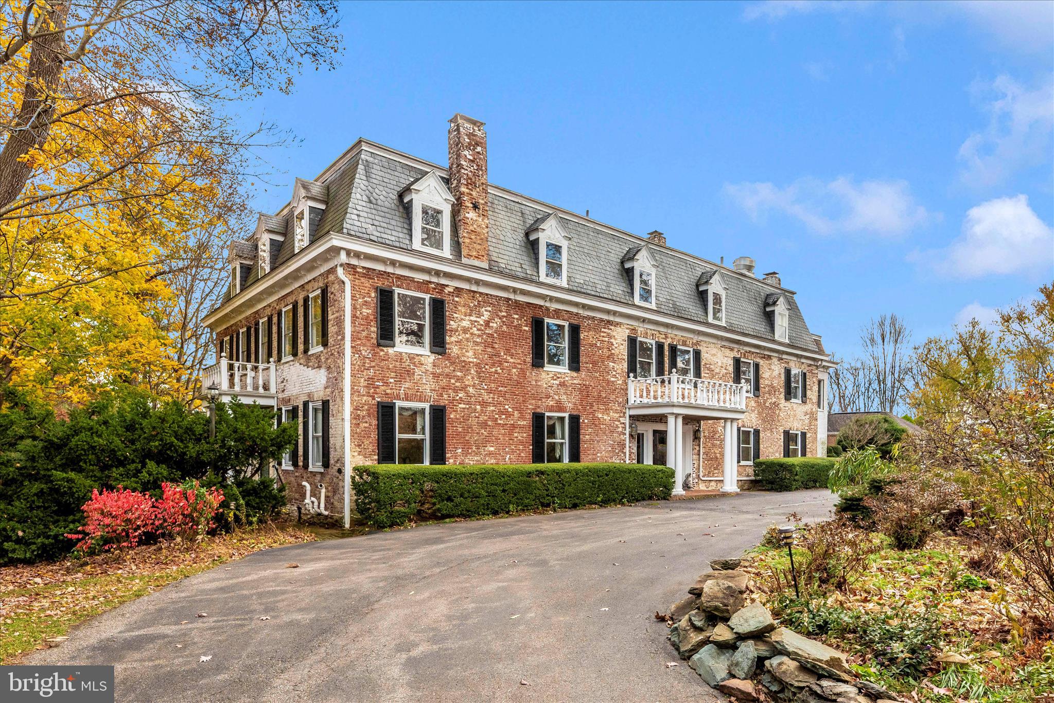 2439 OLD NATIONAL PIKE