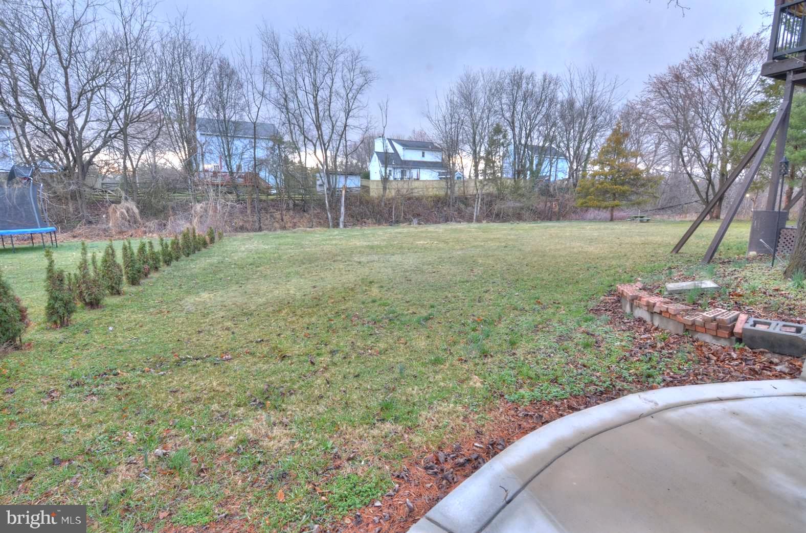 PLEASANT VALLEY - Residential Lease