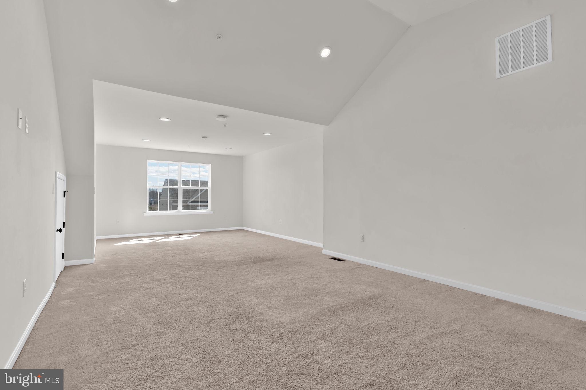 PRINCE FREDERICK CROSSING - Residential