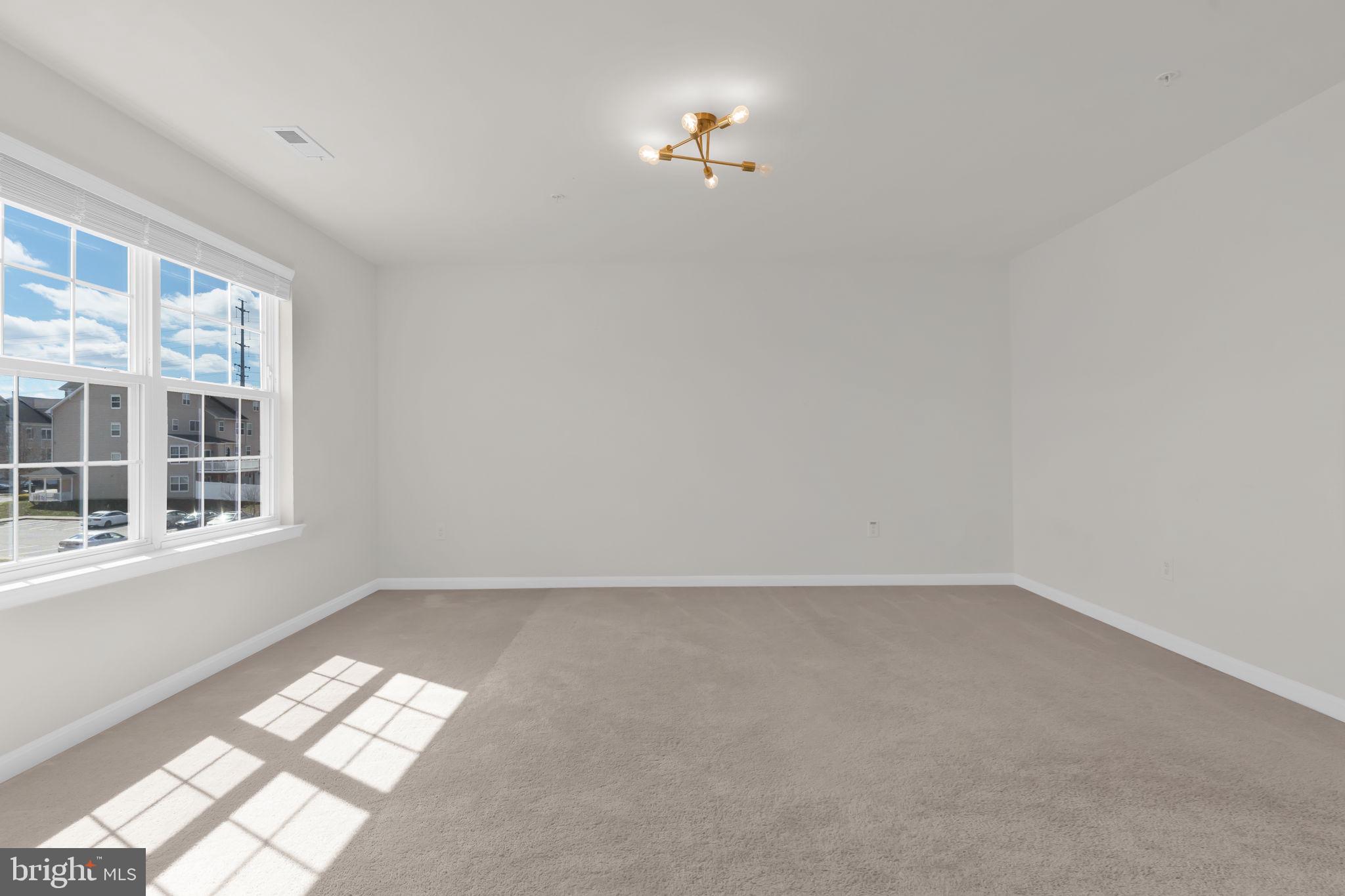 PRINCE FREDERICK CROSSING - Residential