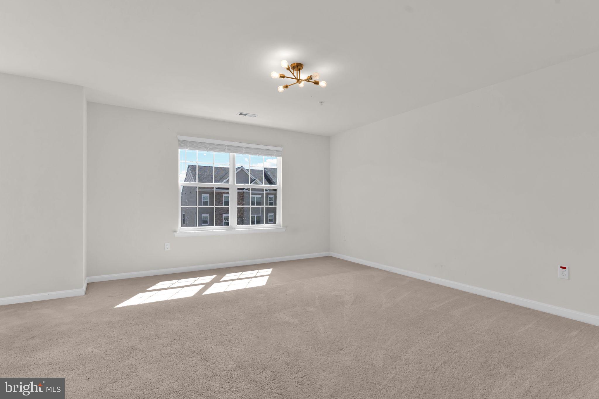 PRINCE FREDERICK CROSSING - Residential