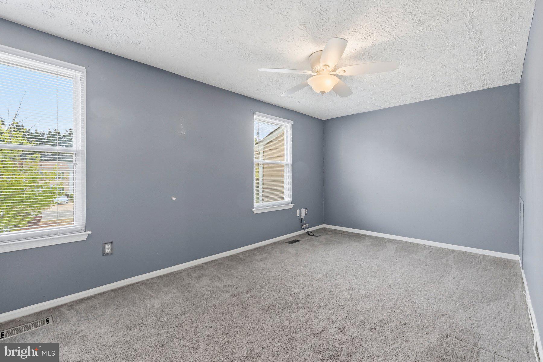 ALLEN POND - Residential