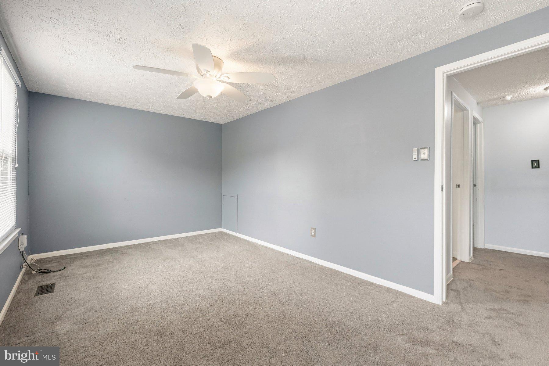 ALLEN POND - Residential