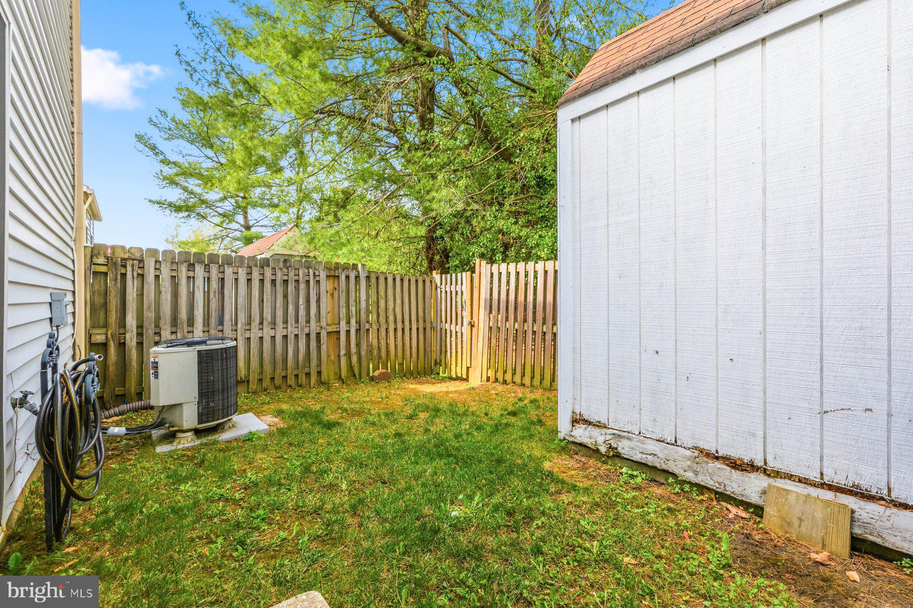 ALLEN POND - Residential