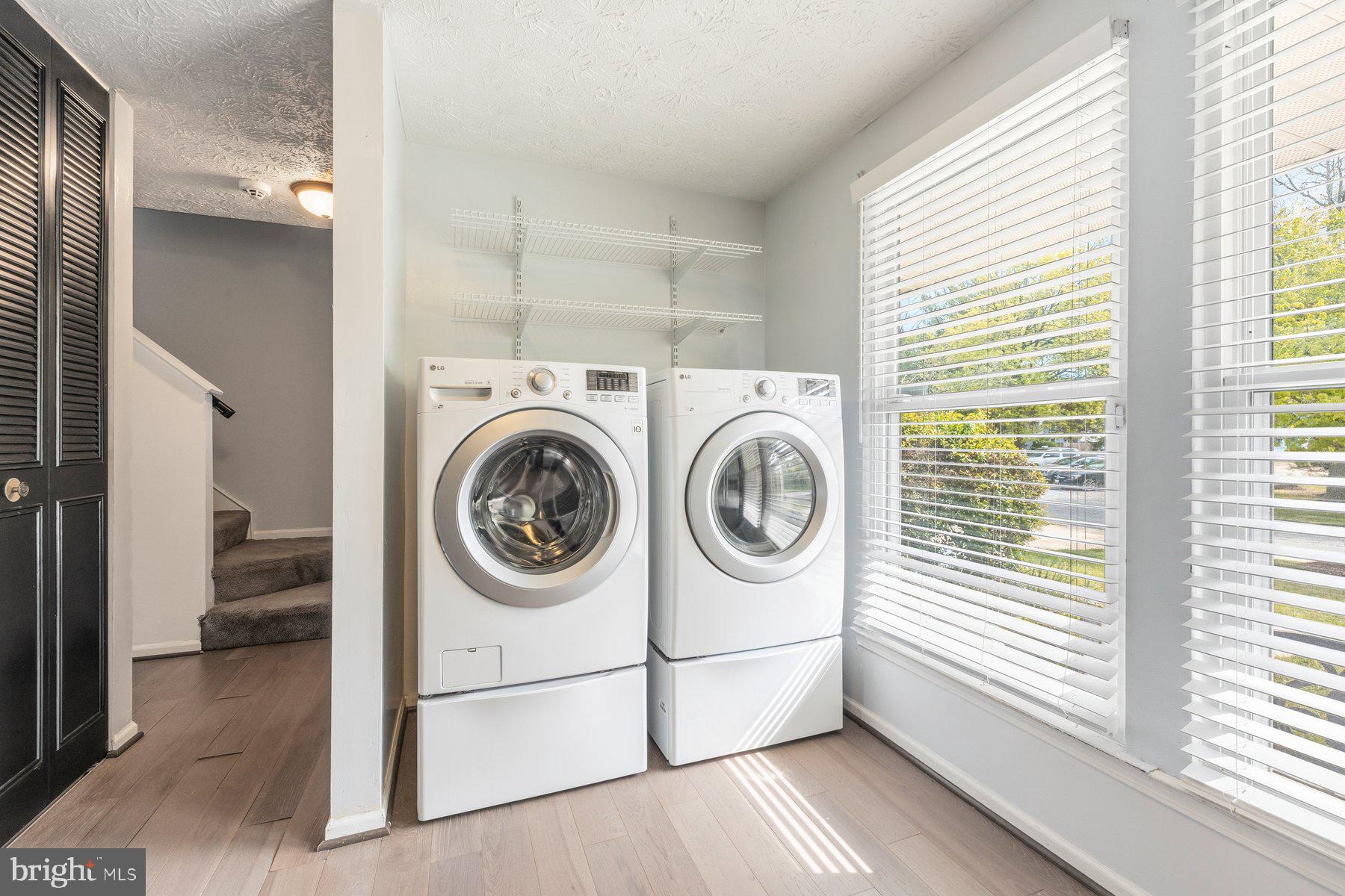 ALLEN POND - Residential