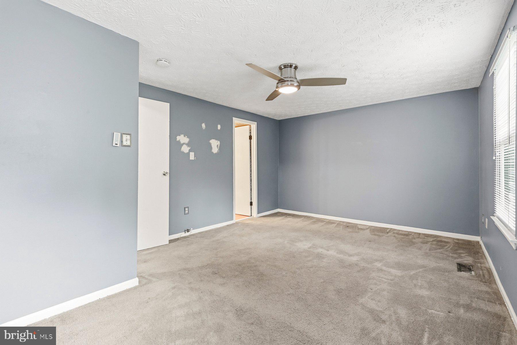 ALLEN POND - Residential