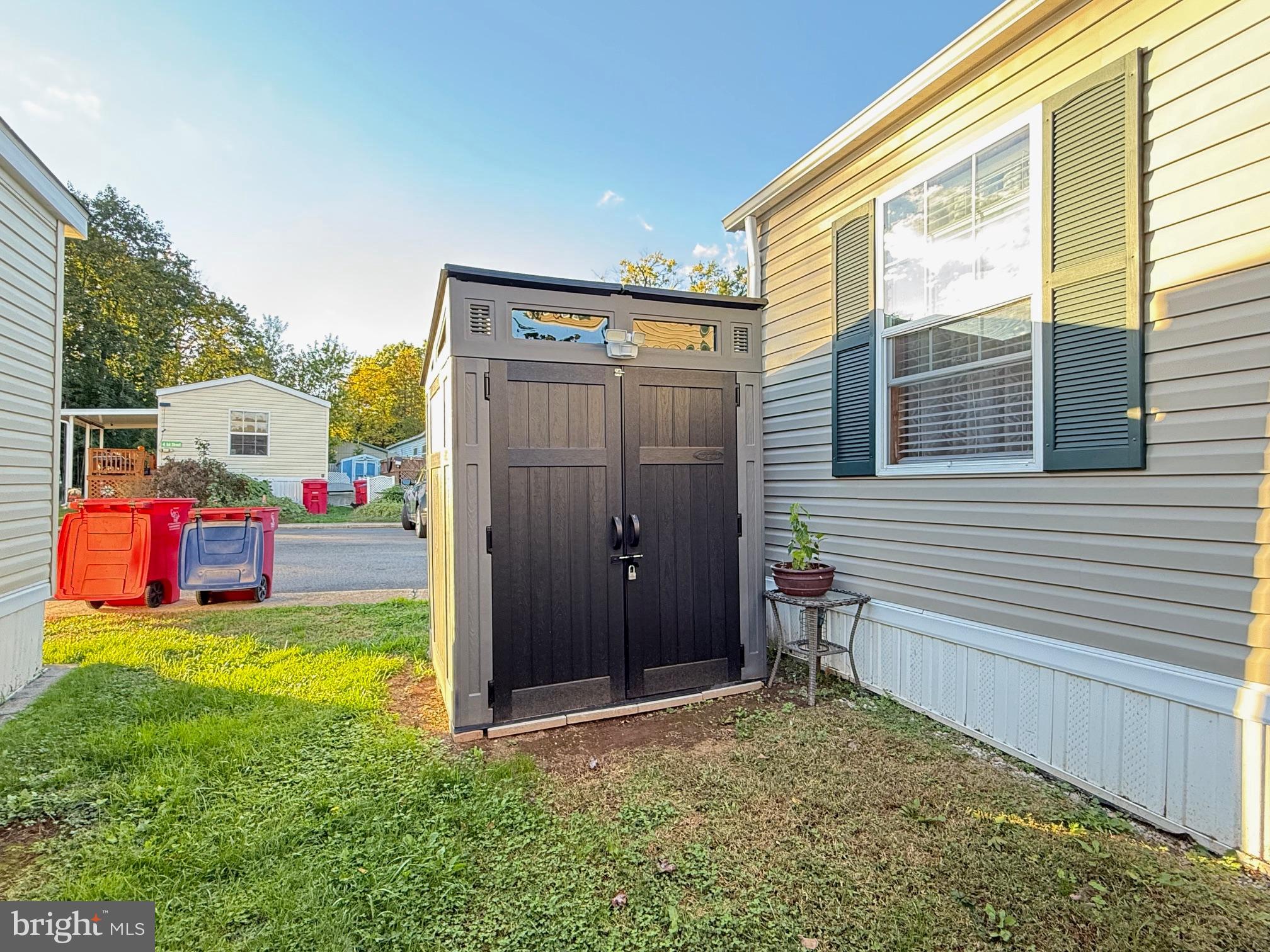 PHOENIX COMMUNITIES - Residential