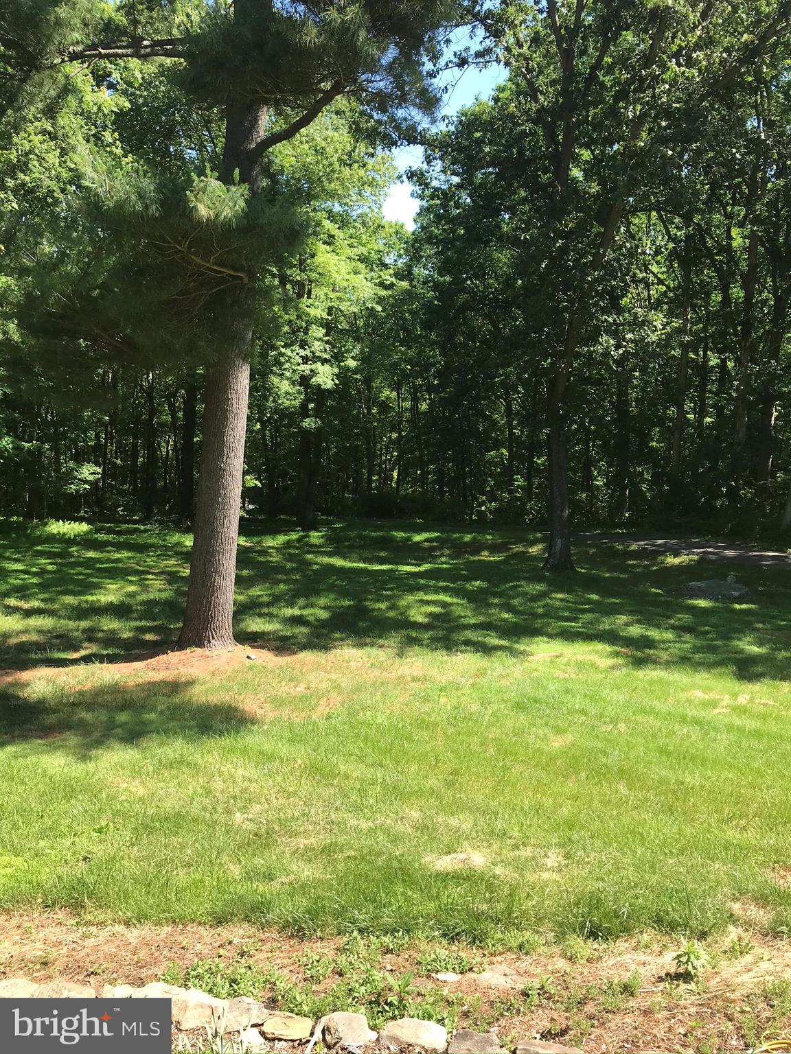 WHITE HALL - Residential