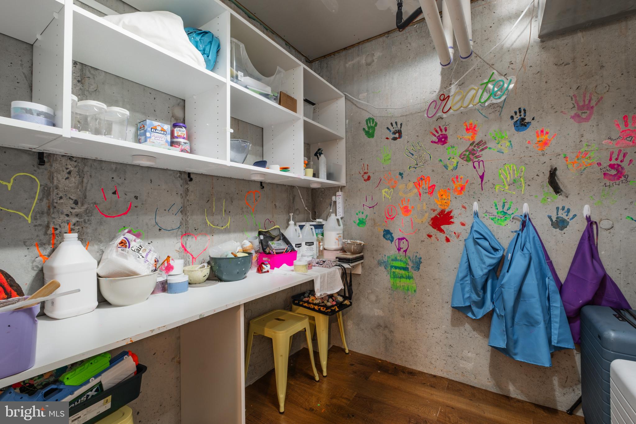 2400 SOUTH - Residential