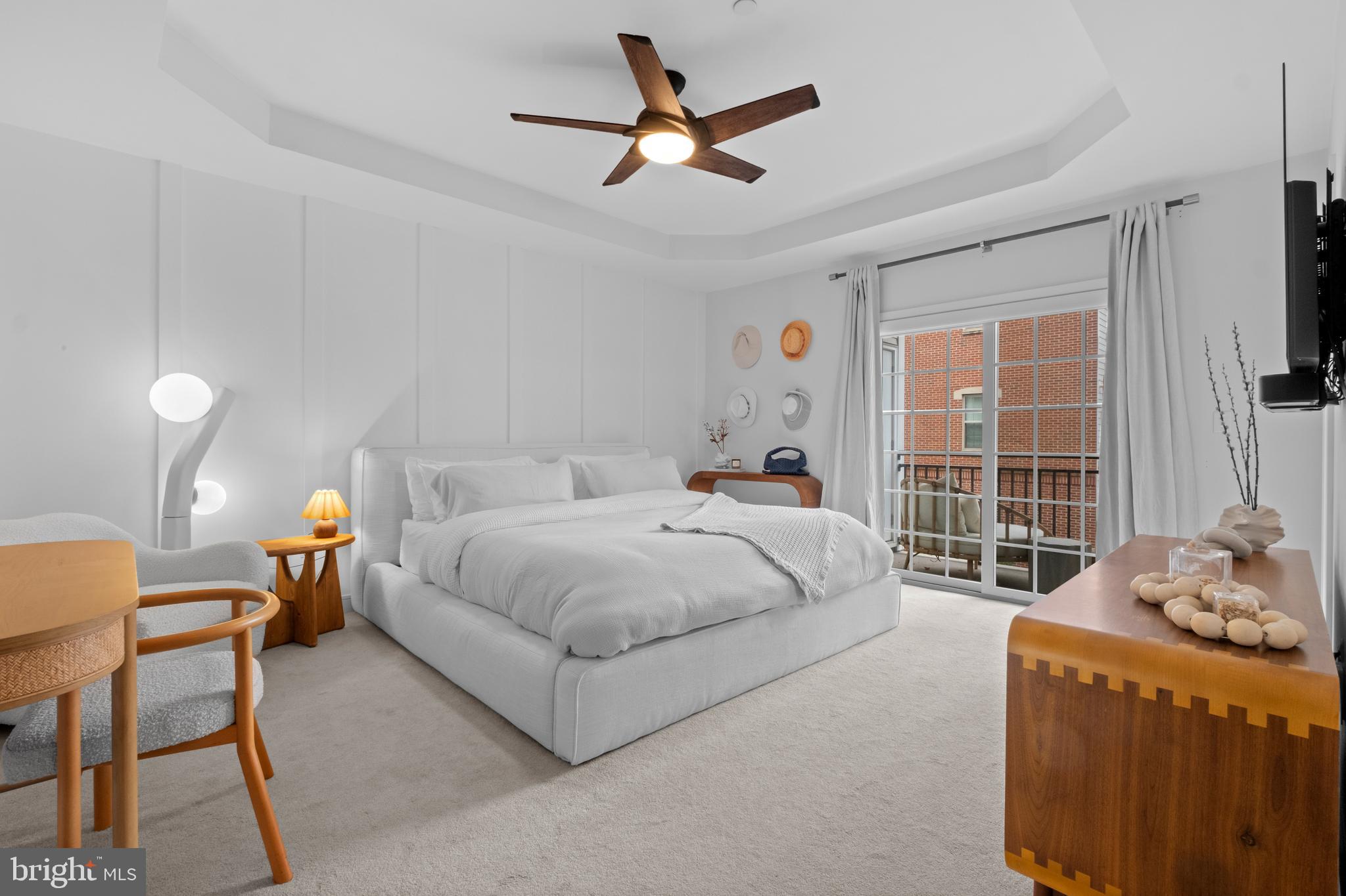 2400 SOUTH - Residential