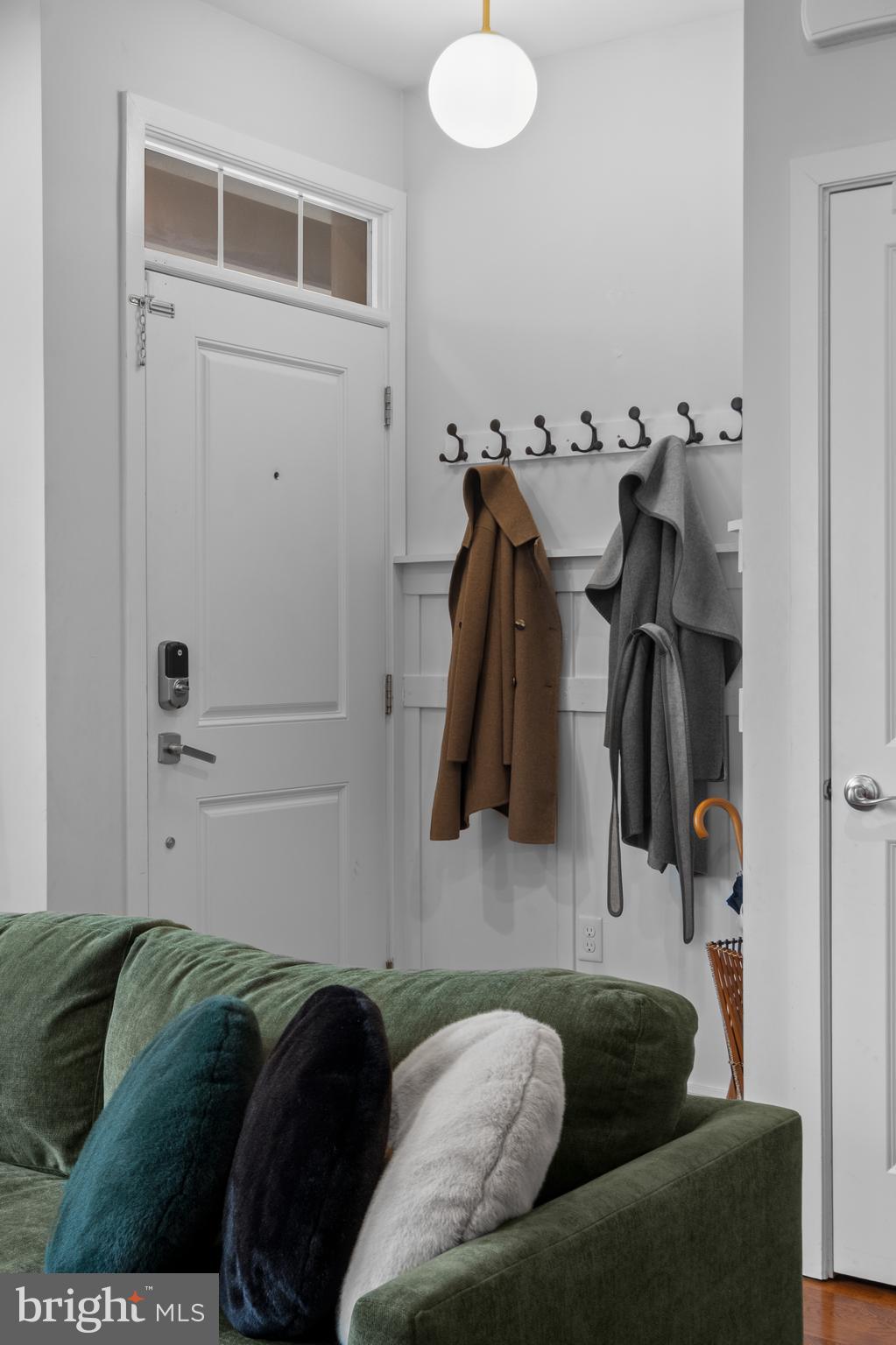 2400 SOUTH - Residential