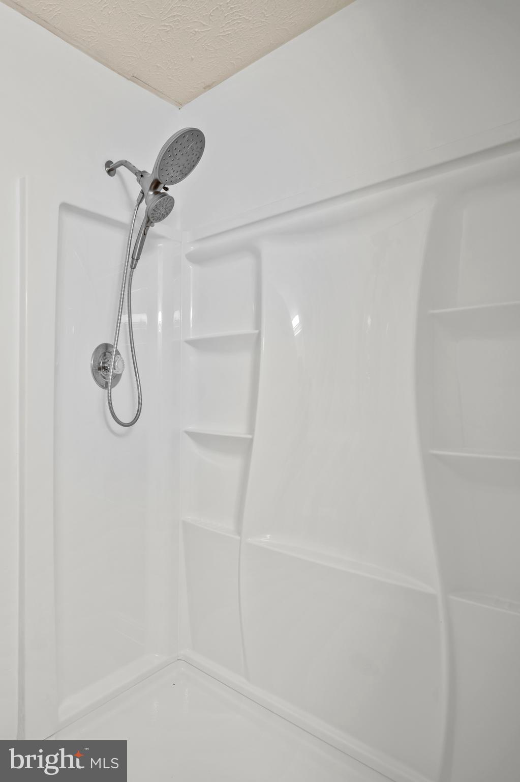 WALNUT RIDGE - Residential