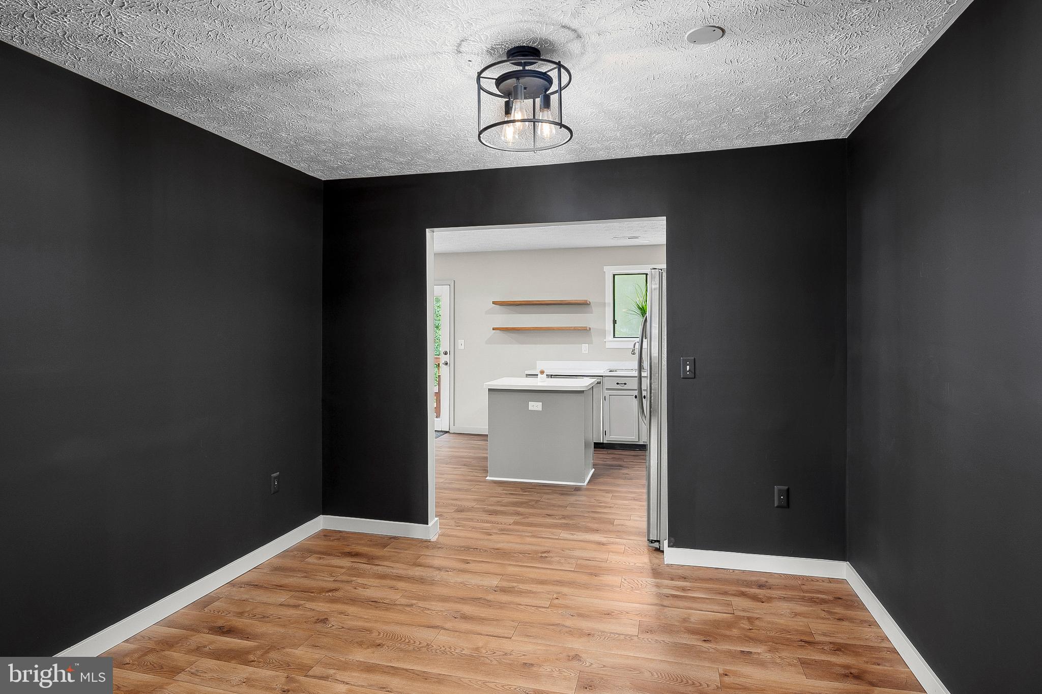 WALNUT RIDGE - Residential