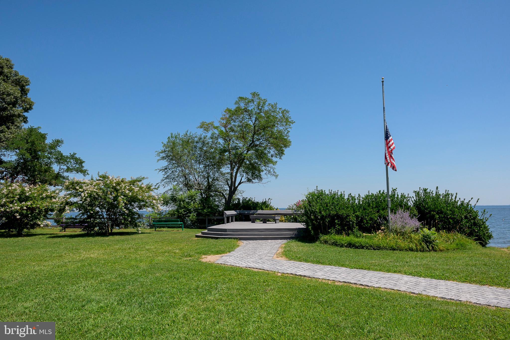 WALNUT RIDGE - Residential