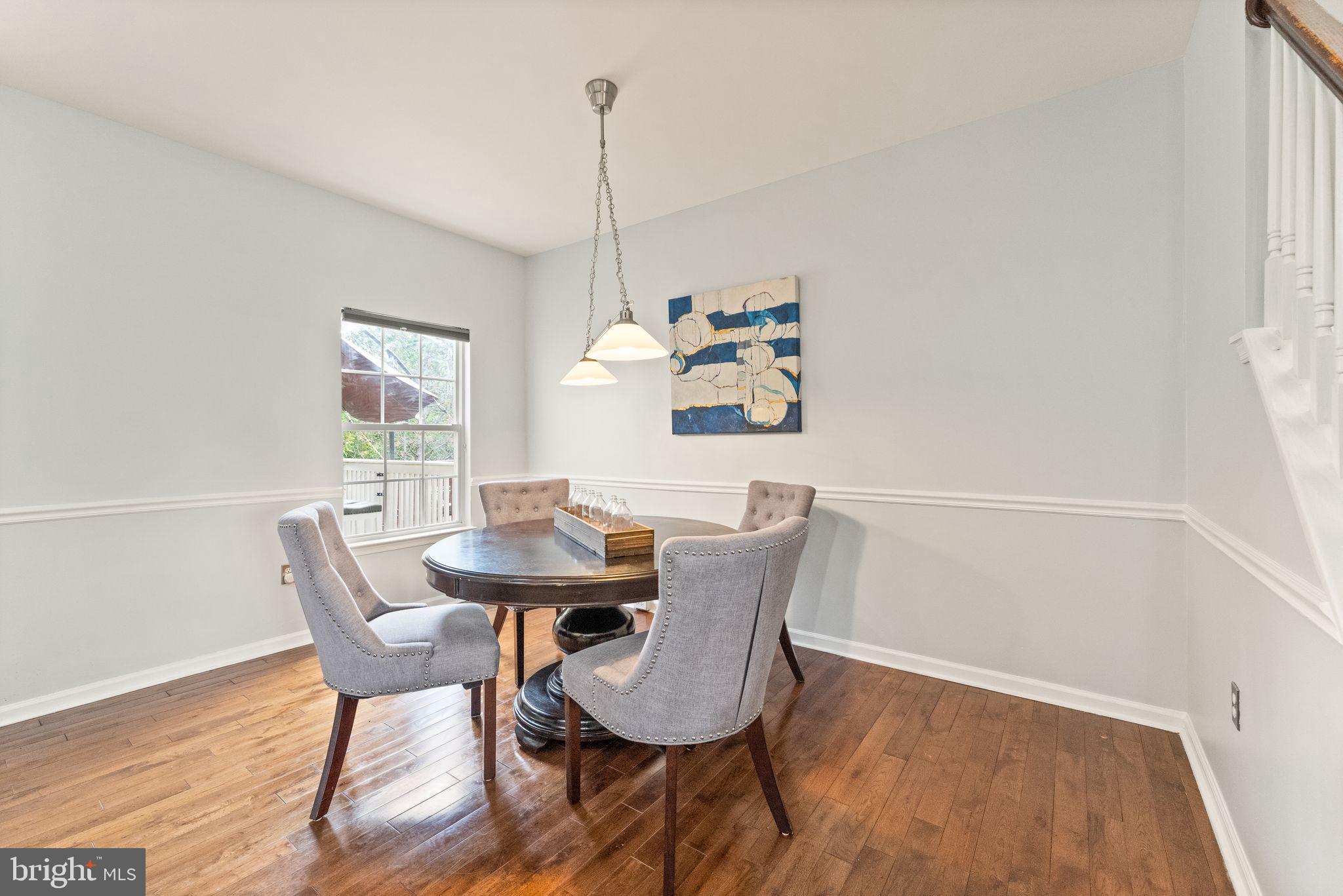 ASHBURN VILLAGE - Residential