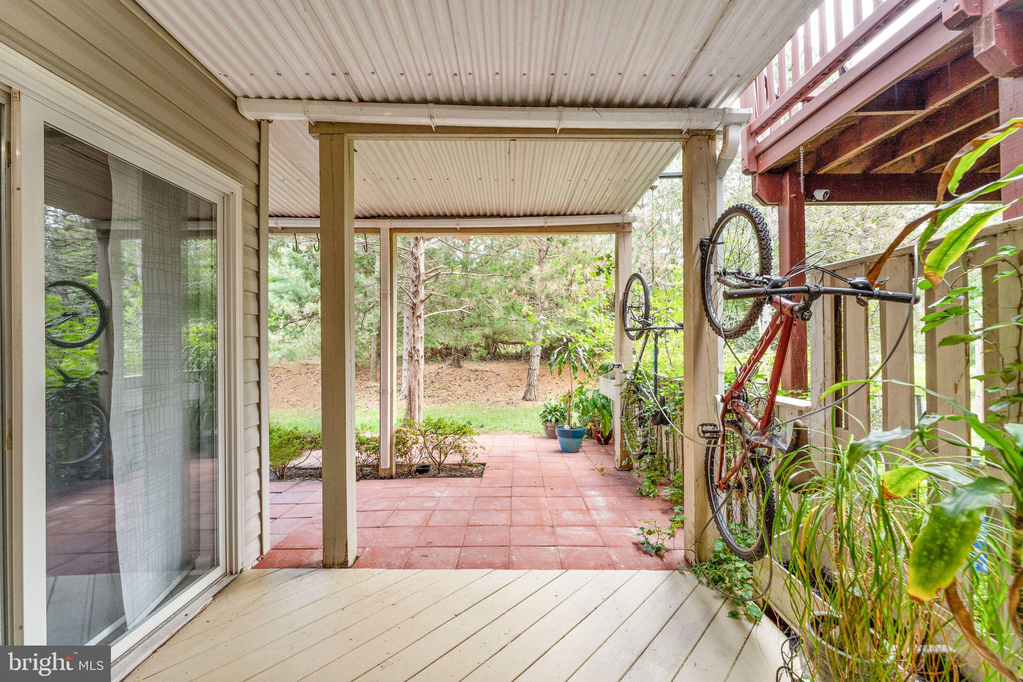 ASHBURN VILLAGE - Residential