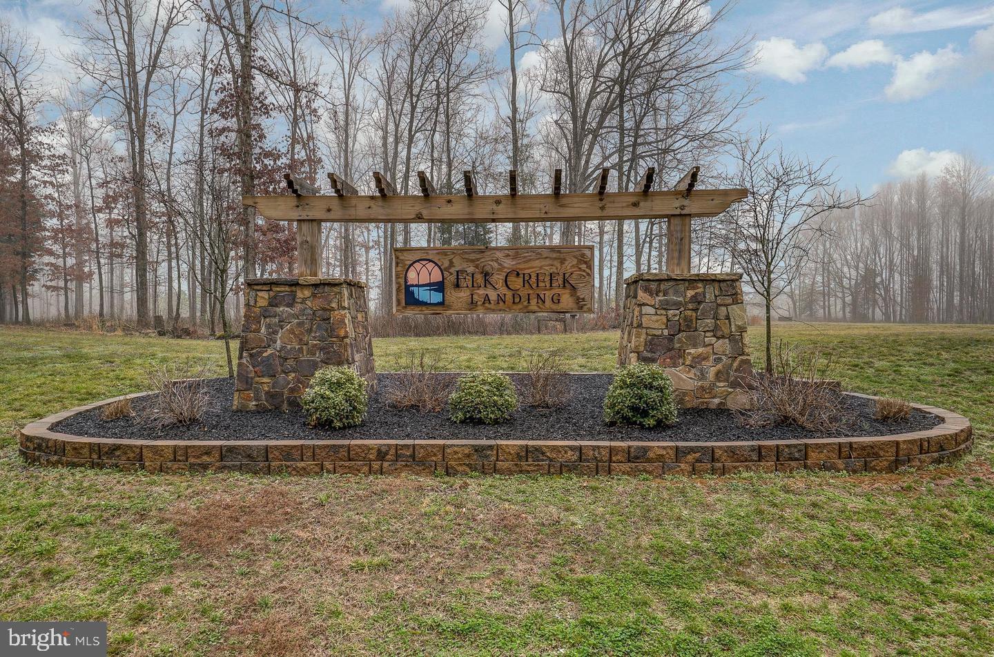 ELK CREEK LANDING - Residential