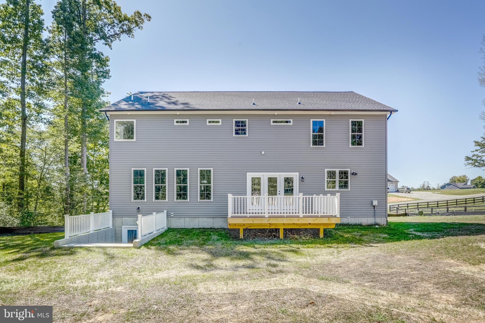 ELK CREEK LANDING - Residential