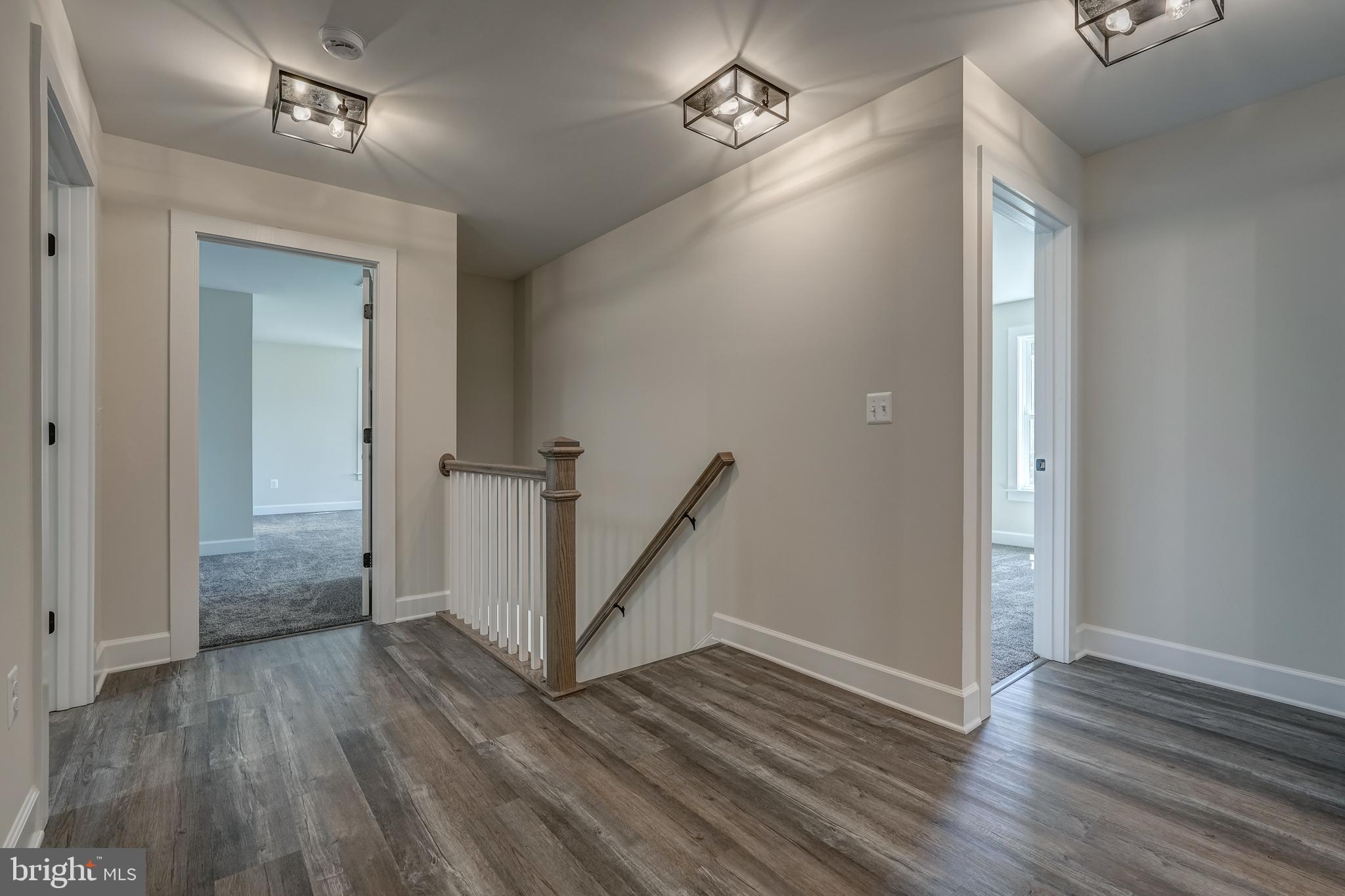 ELK CREEK LANDING - Residential