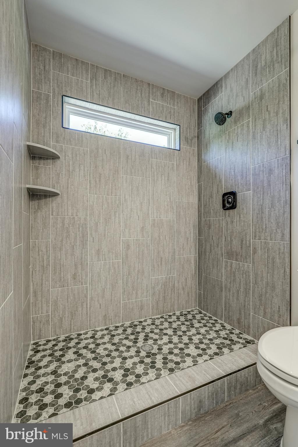 ELK CREEK LANDING - Residential