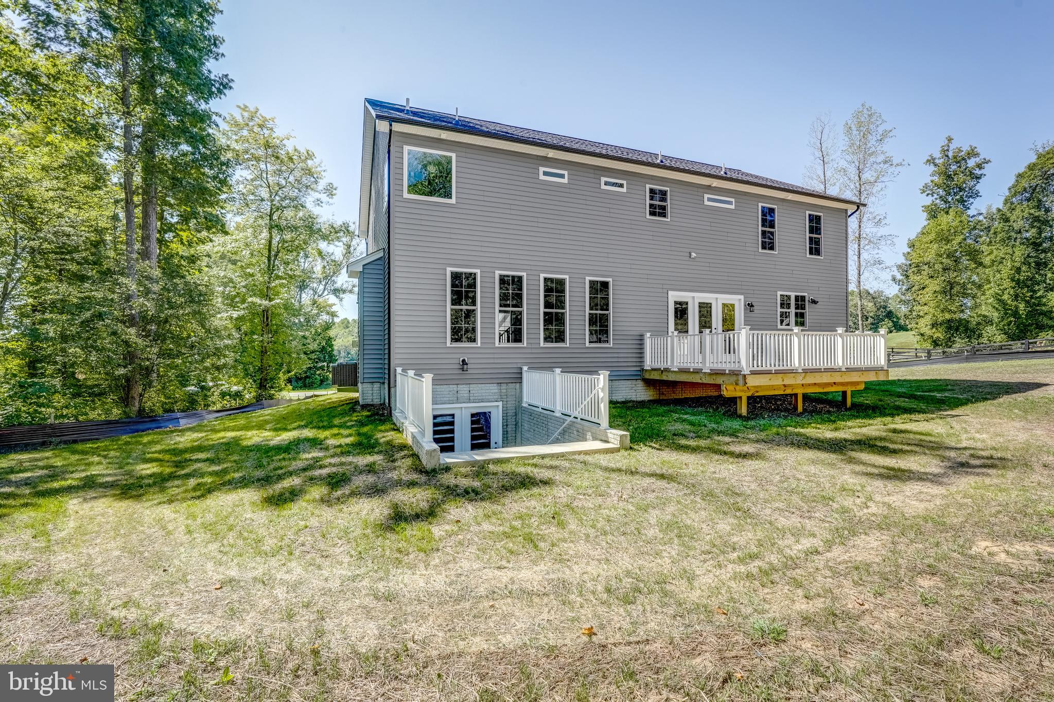 ELK CREEK LANDING - Residential