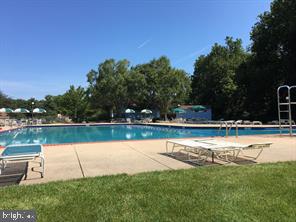 VILLAGE SHIRES - Residential Lease