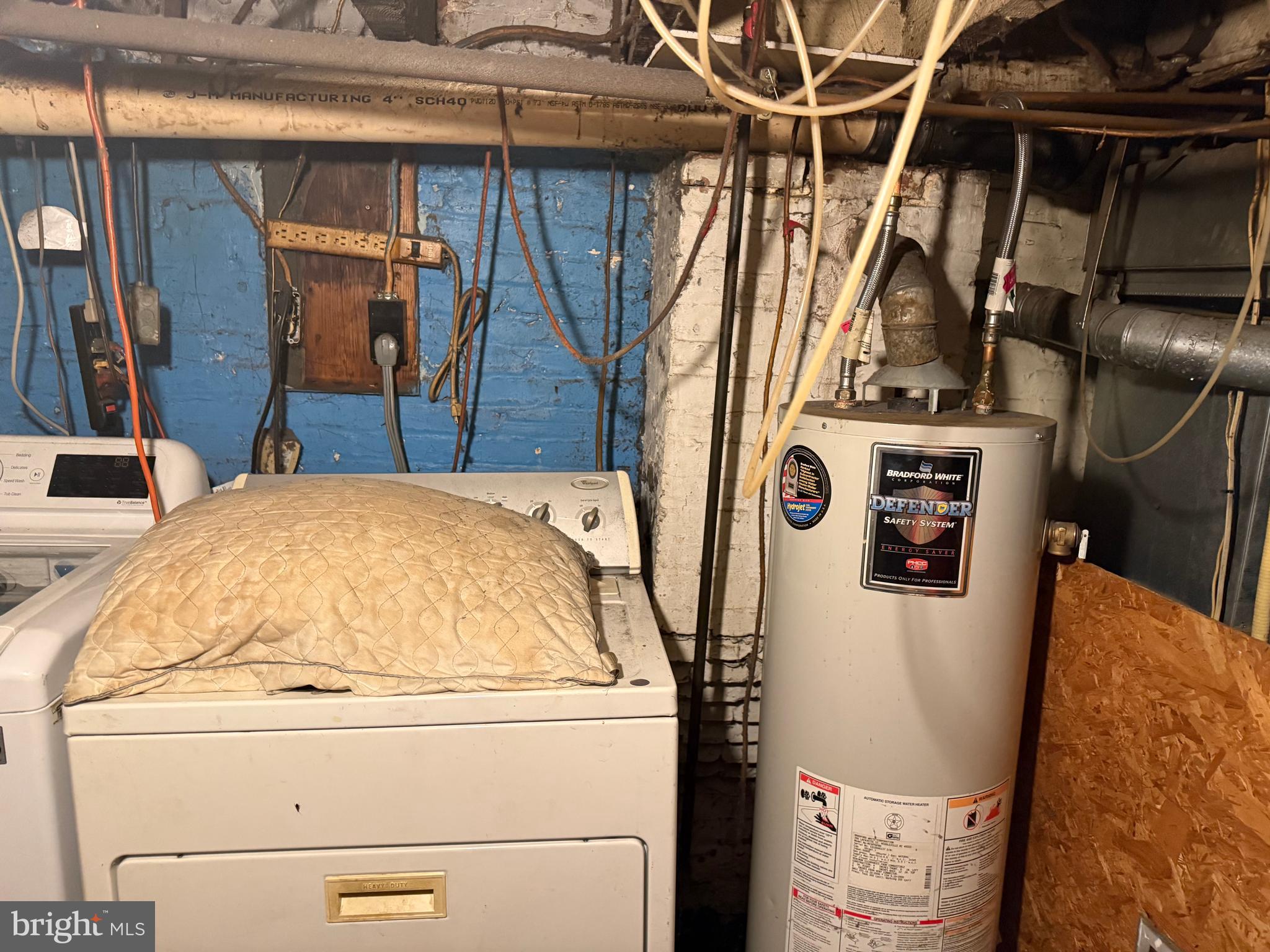 HARWOOD - Residential