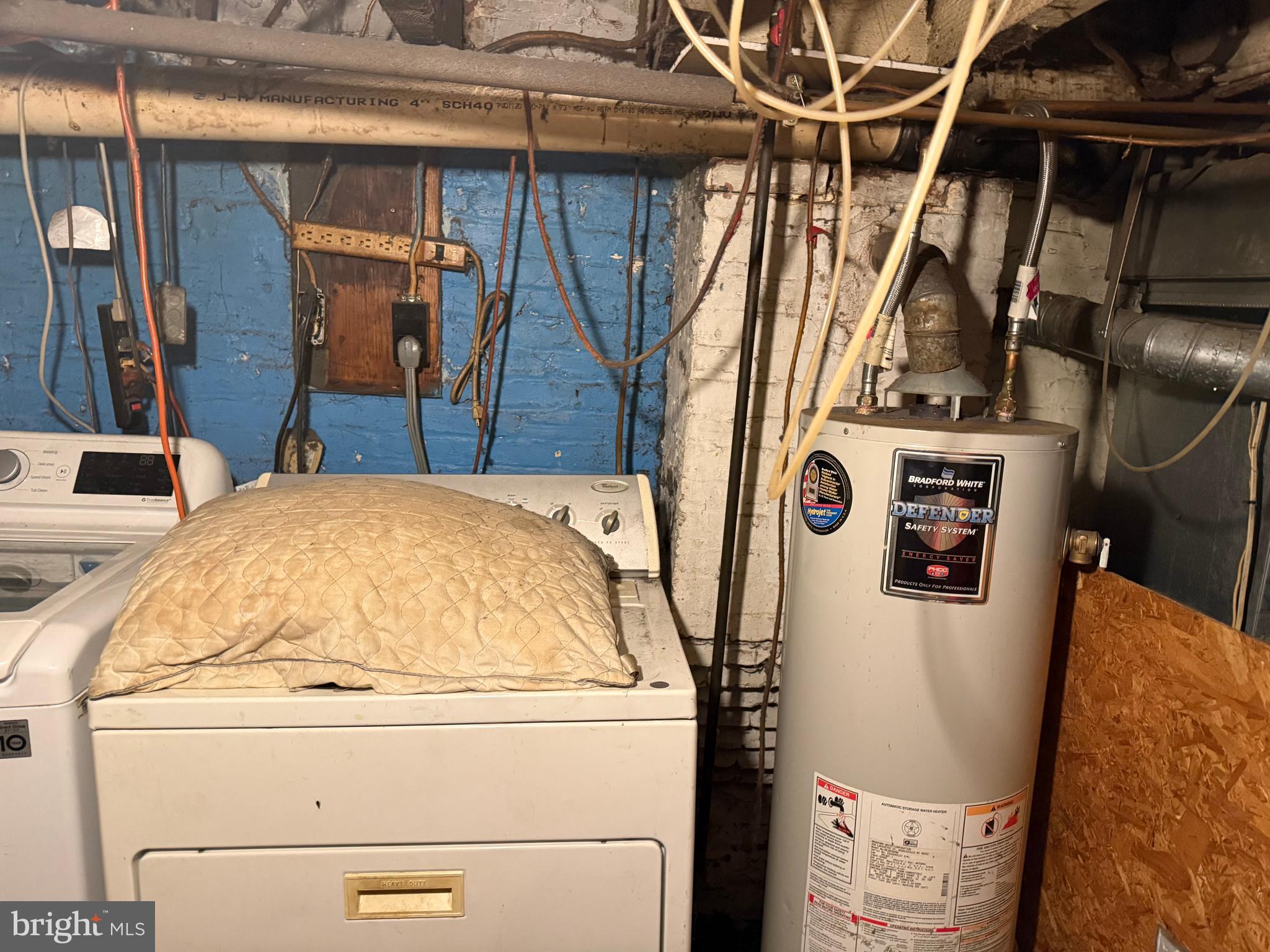 HARWOOD - Residential